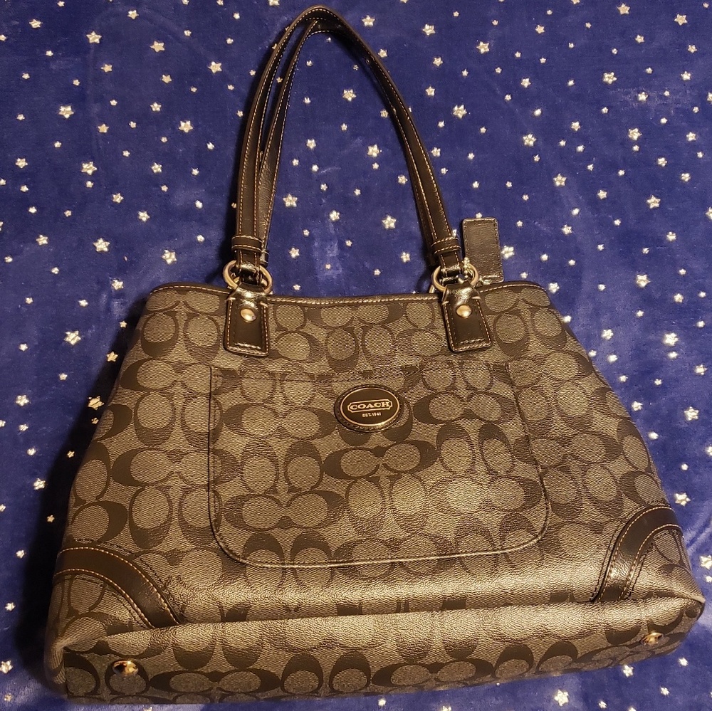 Coach Kiss Lock Purse